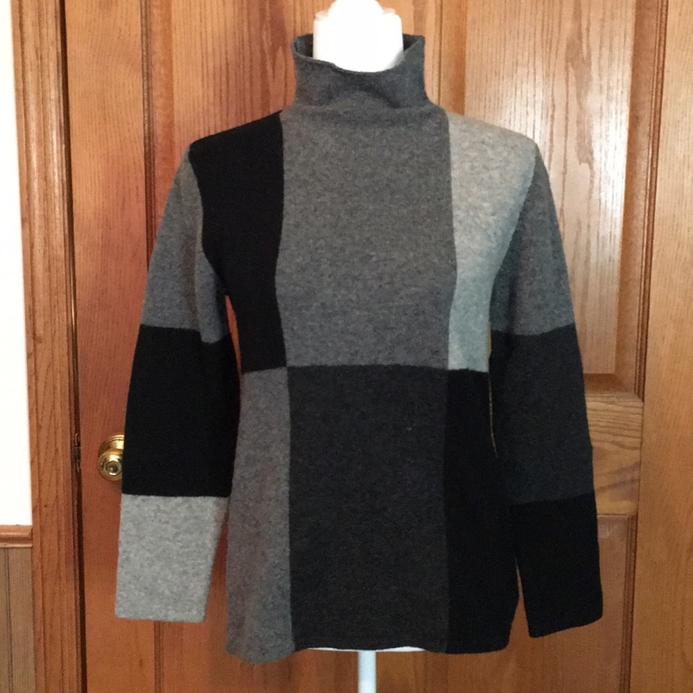Gray & Black Block Sweater Lambs Wool Cowlneck  XS